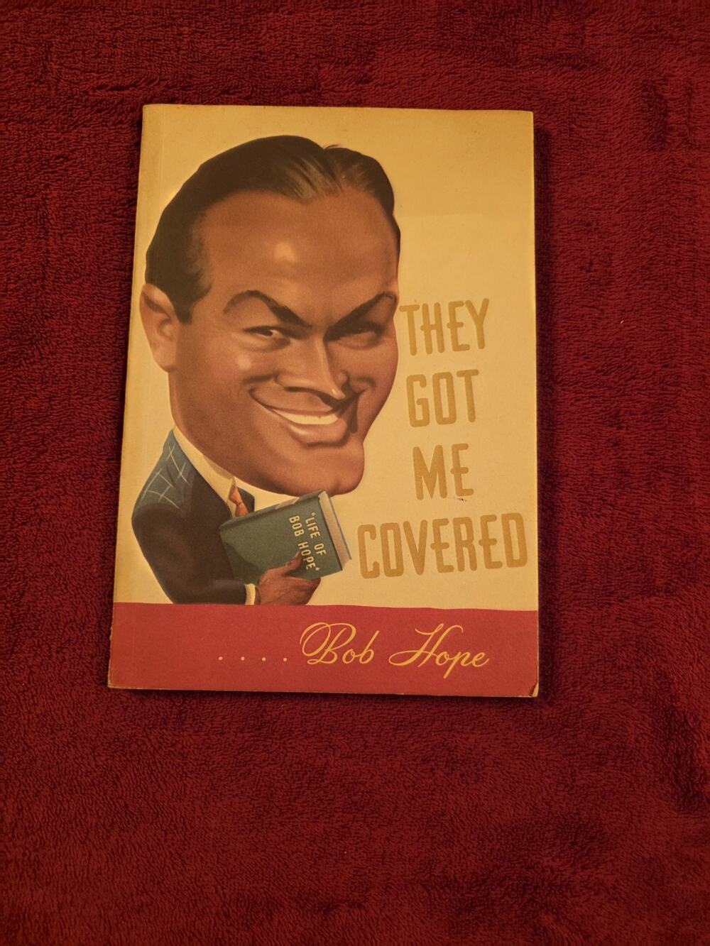 They Got Me Covered Bob Hope 1941 First Edition Paperback Intro by Bing Crosby